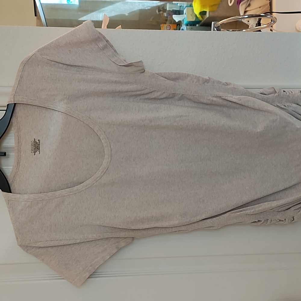 Athleta Oatmeal Breathe tee